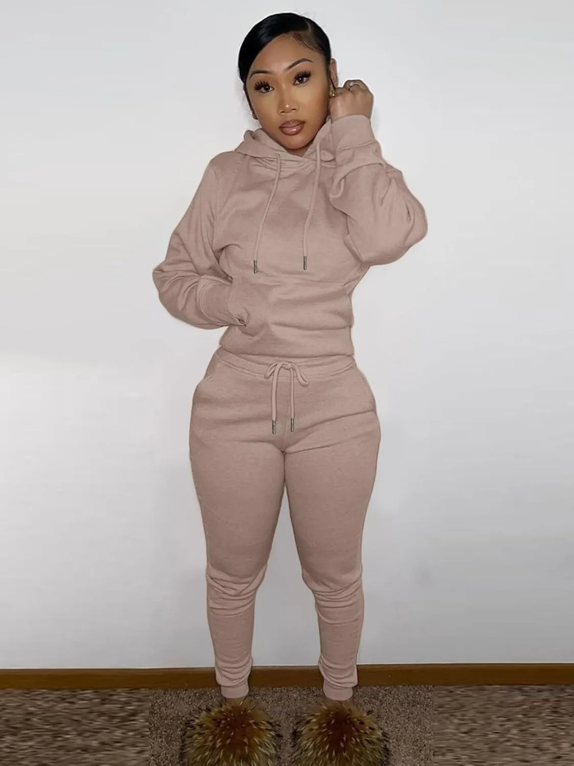 Alunzoem Sweatsuits for Women Set 2 Piece Jogging Outfits Long Sleeve Hoodie Sweatshirt Sweatpants Tracksuit
