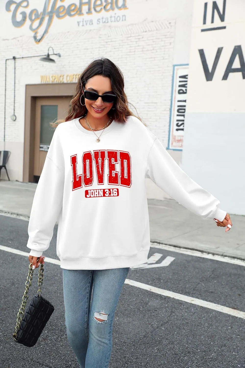 UNIQUEONE Valentines Sweatshirts for Women Love Sweatshirt Love Heart Graphic Pullover Cute Holiday Crewneck Long Sleeve Tops